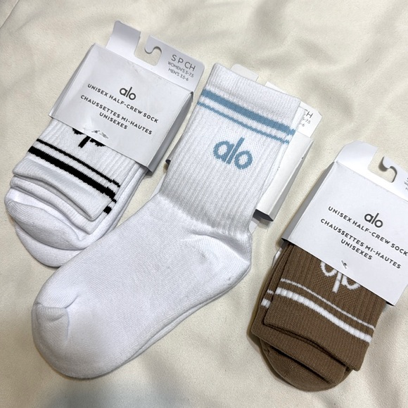ALO Yoga Other - Alo Yoga unisex socks (3 pairs)